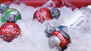 Hasta las botellas de Coca-Cola serán diferentes en la zona <i>Star Wars</i> de los parques de Disney